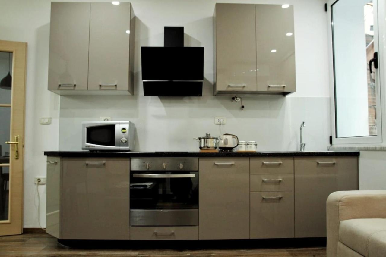 Marias Home In Blloku, Tirana Exteriör bild